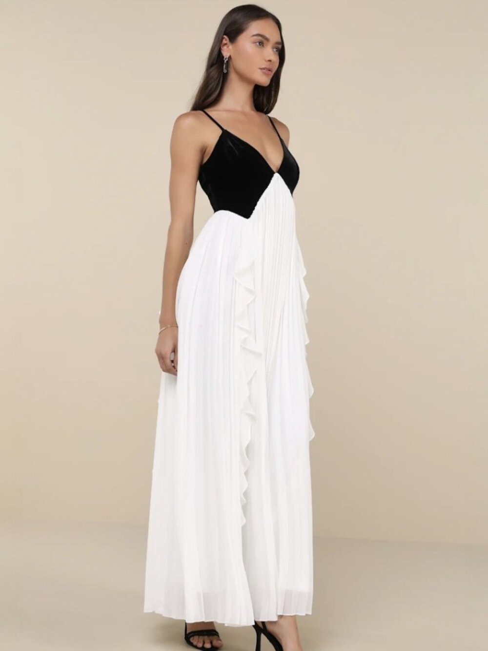 Lulus Envied Glamour Black and White Pleated Backless Maxi Dress​ NWT - Picture 2 of 10